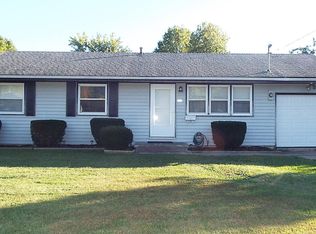 2414 W Bodeb St, Springfield, MO 65802