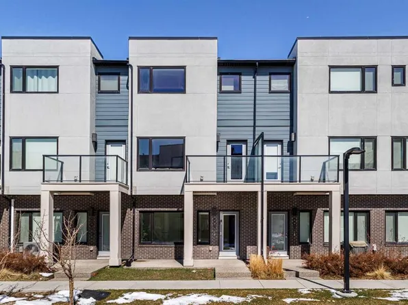 218 SE Sherwood Cir NW #503, Calgary, AB T3R 1R7