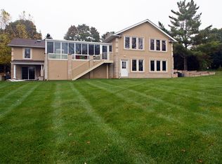 9 Mountain View Ave, Long Valley, NJ 07853