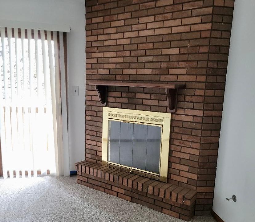 1st image of 2023 45th St Unit 205