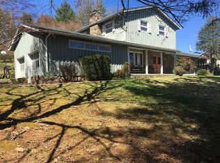 42 Briar Patch Rd, Cullowhee, NC 28723