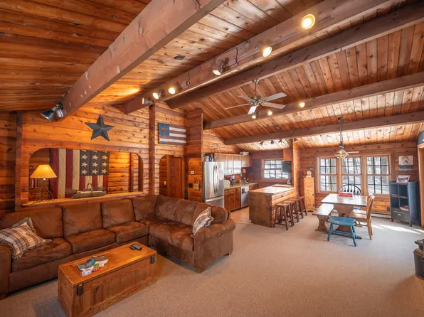 47 Ives Road, Wilmington, VT 05363