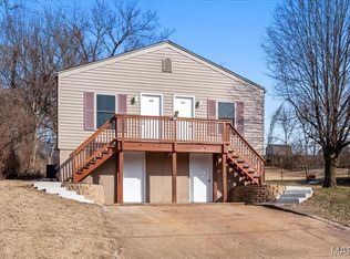 2448 Prouhet Ave, Saint Louis, MO 63114