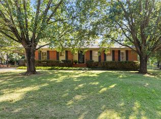 207 Preston Ct, Opelika, AL 36801