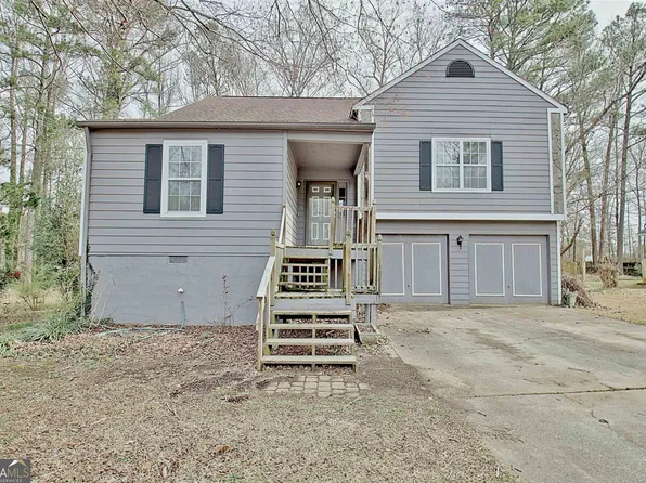 2238 Logan Dr, Jonesboro, GA 30236