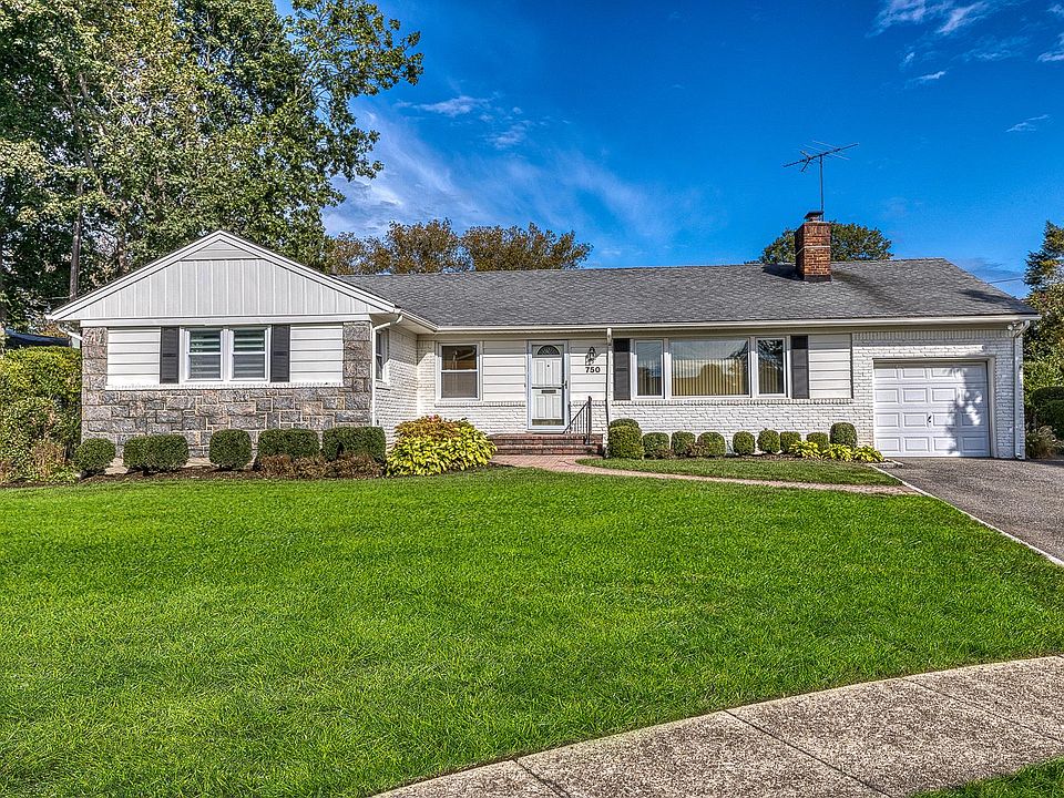 1st image of 750 Kensington Ct