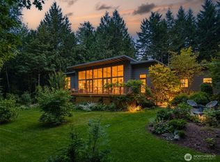 13123 Phelps Rd NE, Bainbridge Island, WA 98110
