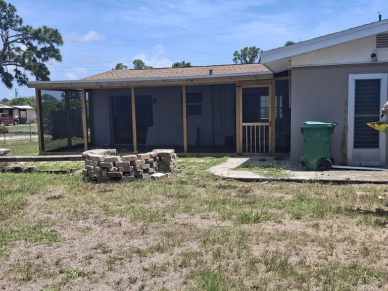 Brand new Lanai backyard view
