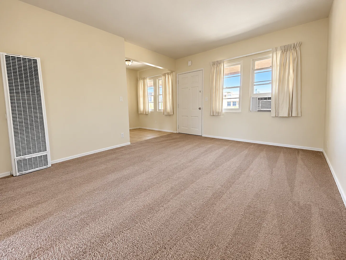 1 bed, 550 sqft, $1,735 — Photo 1