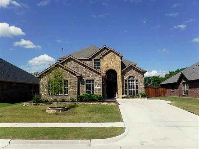1st image of 2956 Cayuga Ln