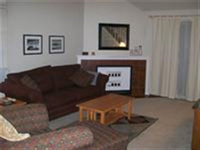 2nd image of 204 ARROWWOOD Place