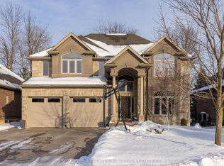 17 Rhodes Ct, Pelham, ON L0S 1E4