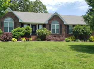 200 Lyon Dr, Portland, TN 37148
