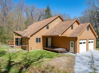 6 Stonebridge Way, Tyringham, MA 01264