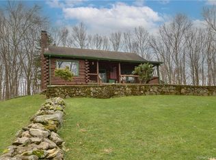 123 Lebanon Rd, Bethany, CT 06524