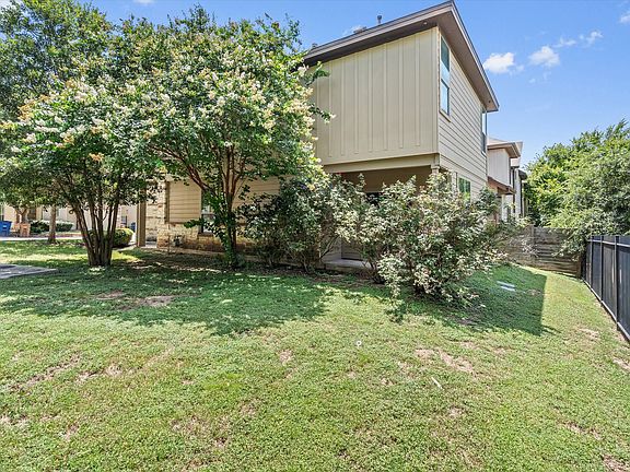 2nd image of 2001 Faro Dr APT 50