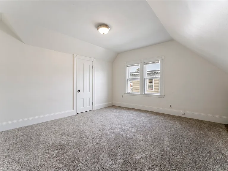 247 Park St #3 — Photo 8