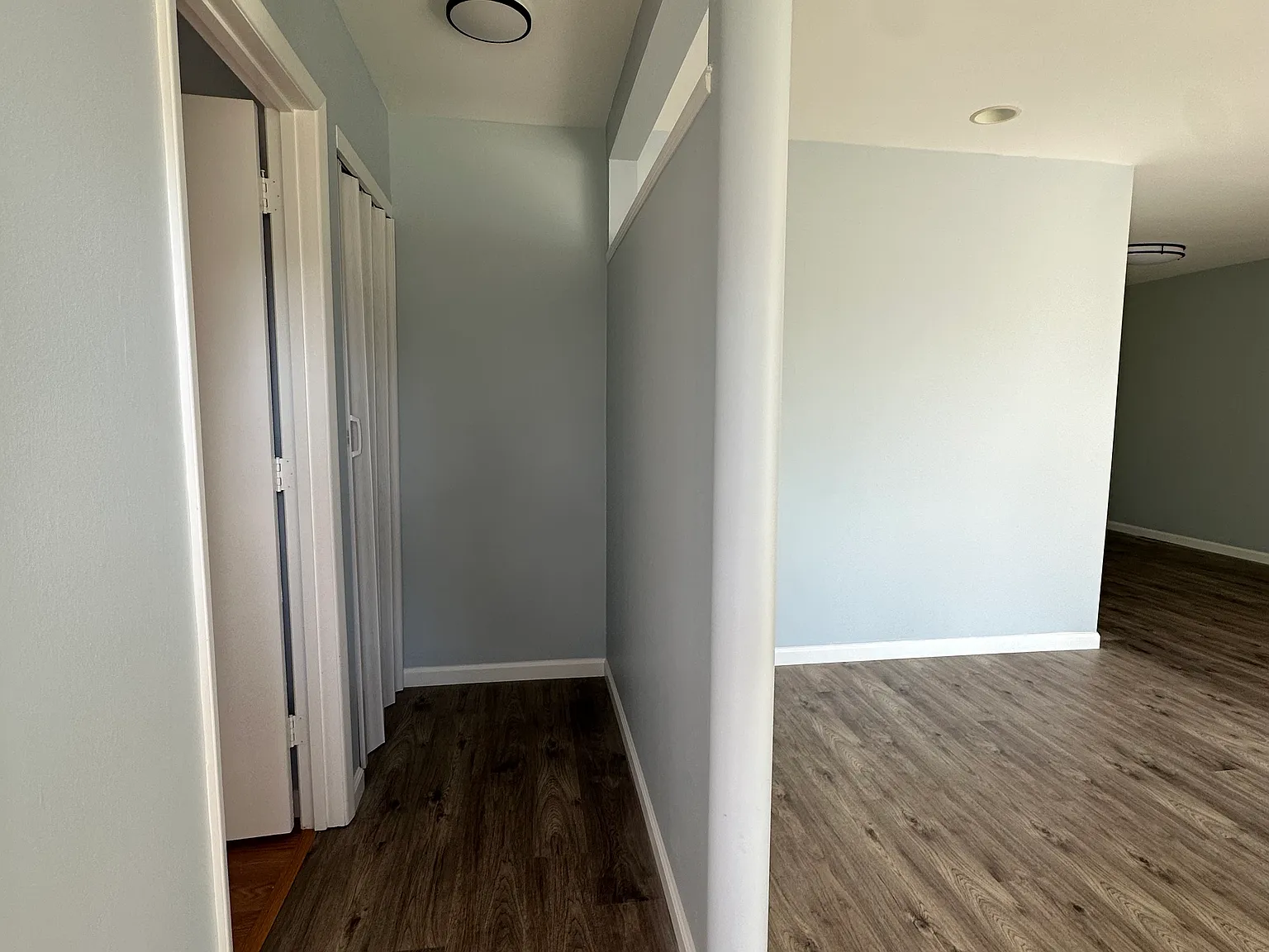 4 bed, 2077 sqft, $2,595 — Photo 3