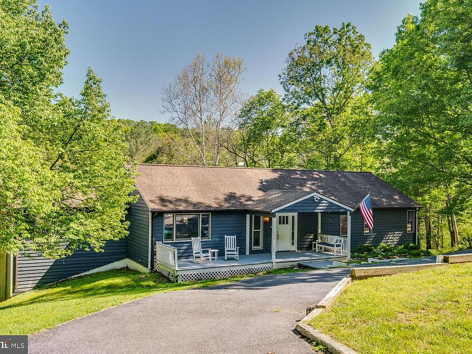 1st image of 276 Deerhaven Rd