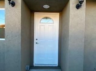 2014 W Lingan Ln, Santa Ana, CA 92704