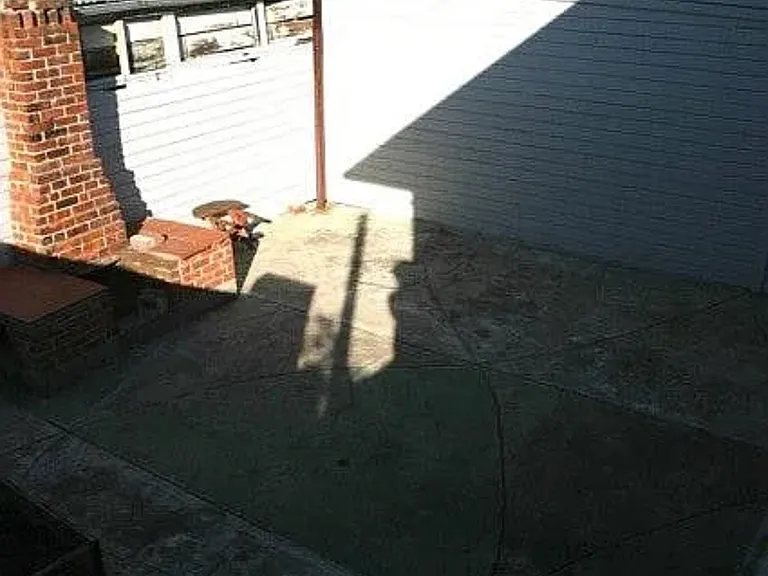 1624 Macarthur Blvd — Photo 13