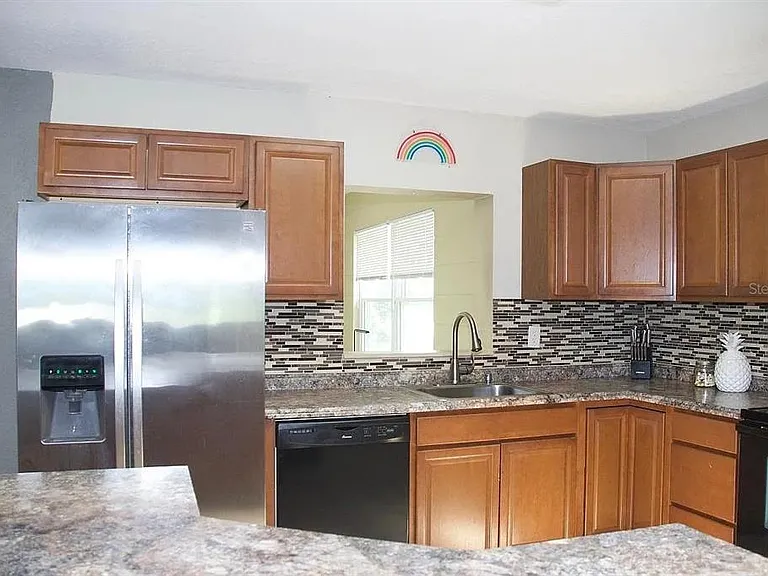 2809 Gulfstream Rd — Photo 2
