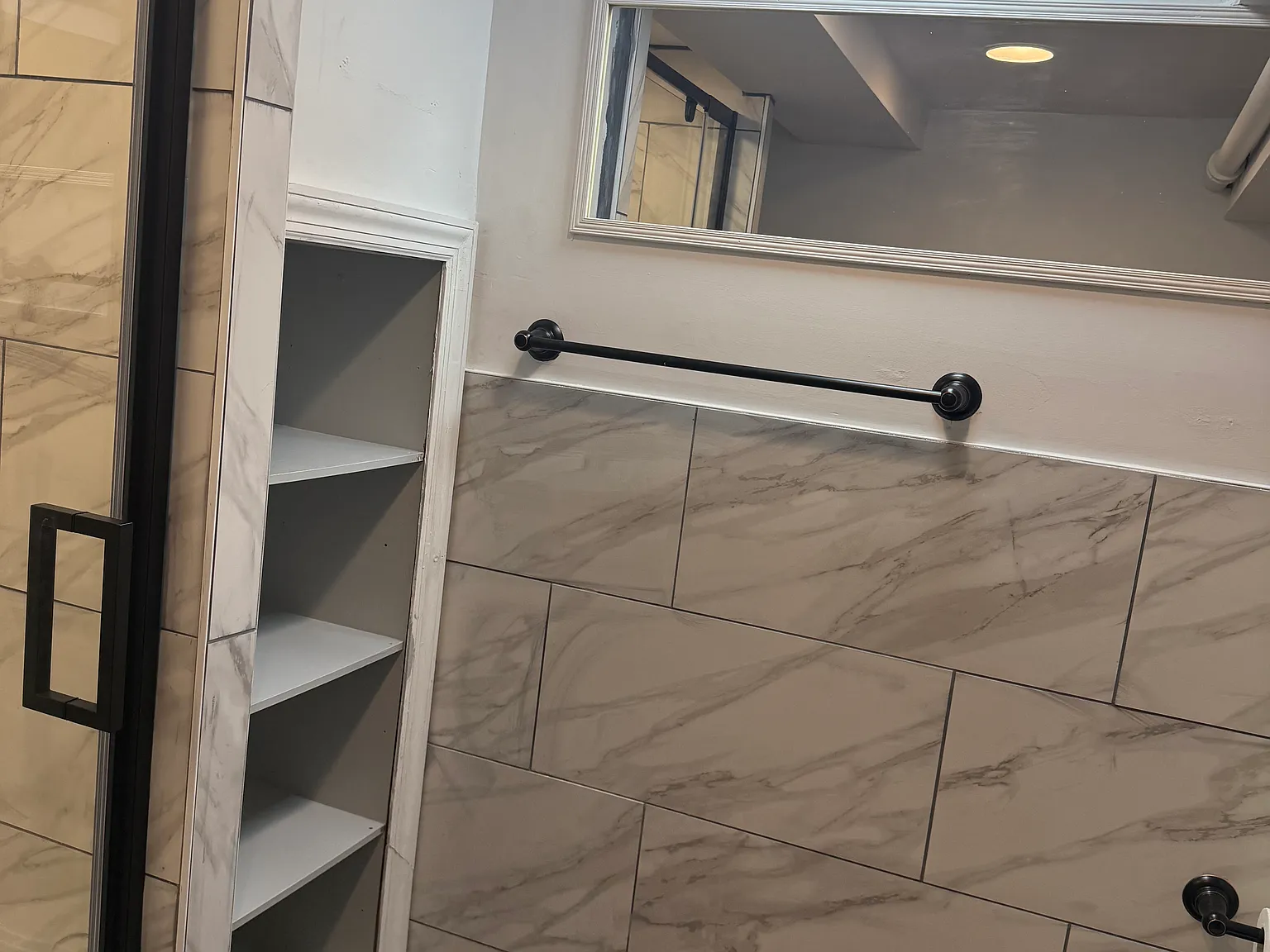 3 bed, $2,500 — Photo 3
