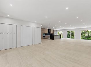 2251 SW 20th St #1, Miami, FL 33145