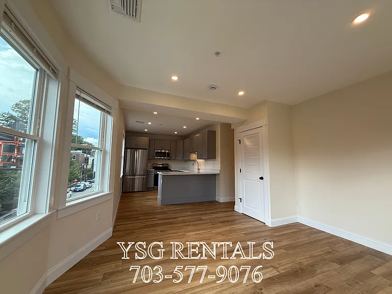 14 Dorr St #2 — Photo 11