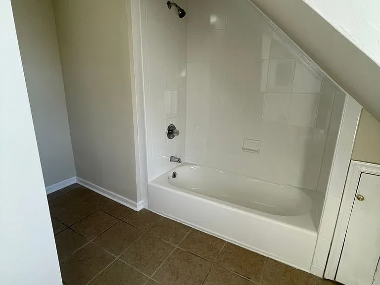 9413 Bustleton Ave #B — Photo 10