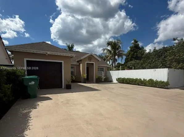 24862 SW 129th Pl, Homestead, FL 33032