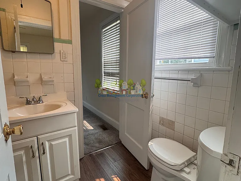 605 W Constance Rd — Photo 17