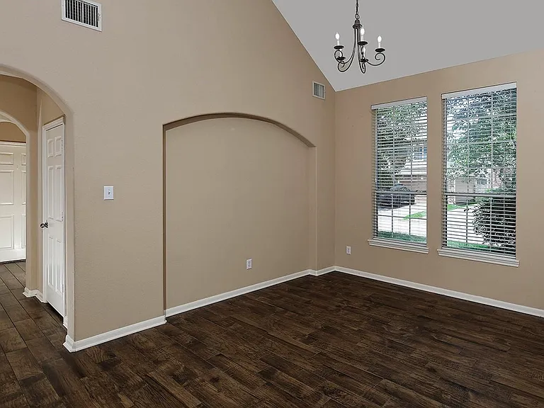 19 Patina Pines Pl — Photo 8