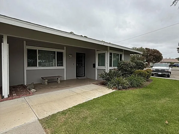 187 E Bowling Grn, Port Hueneme, CA 93041