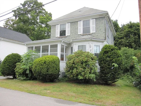 6 Broads Ave, Natick, MA 01760