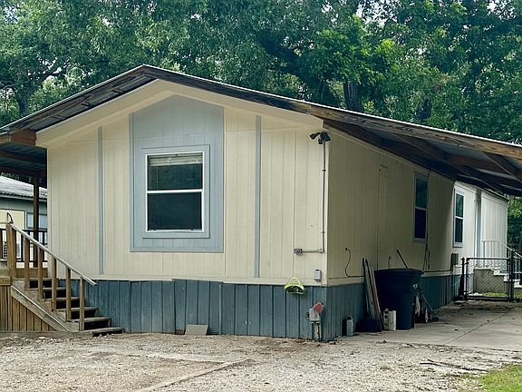 2nd image of 275 Placid Cove