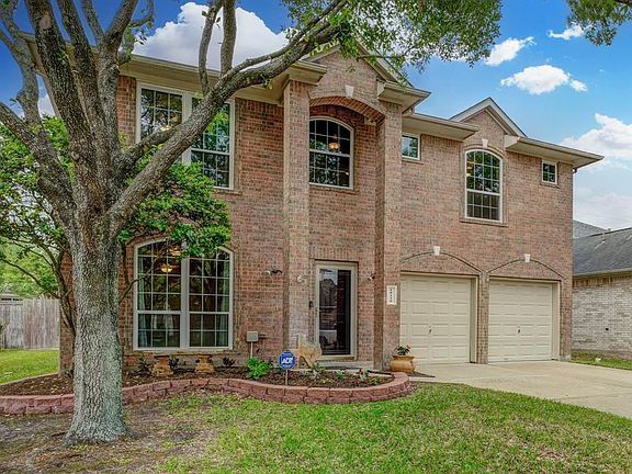 4th image of 18118 Cypress Valley Ln