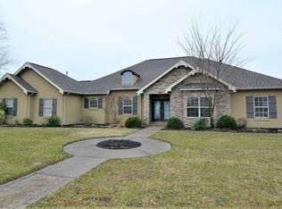 2125 Long Cove Cir, Newburgh, IN 47630