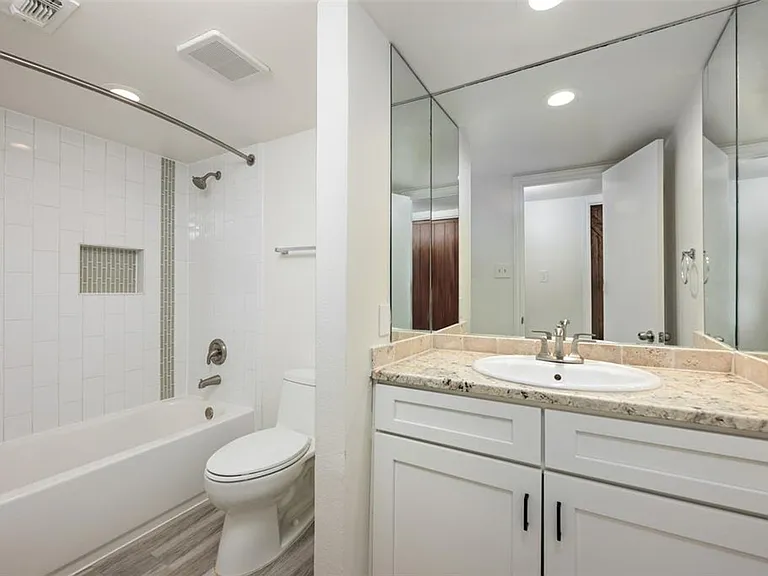 6107 Bullard Dr #A — Photo 27