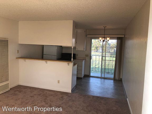 5th image of 1161 E Yosemite Ave APT 16