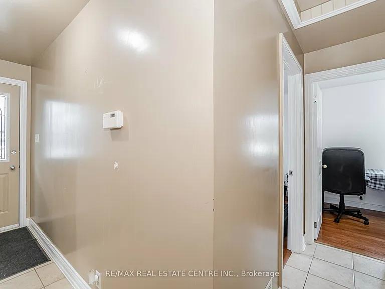 1904 Balsam Ave — Photo 18