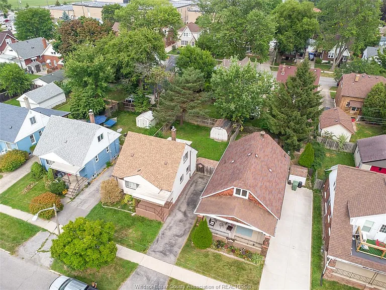 1944 George Ave — Photo 23