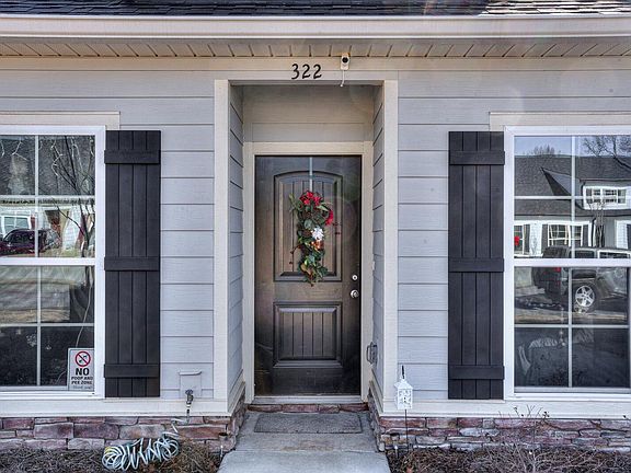 5th image of 322 Bordeaux Dr