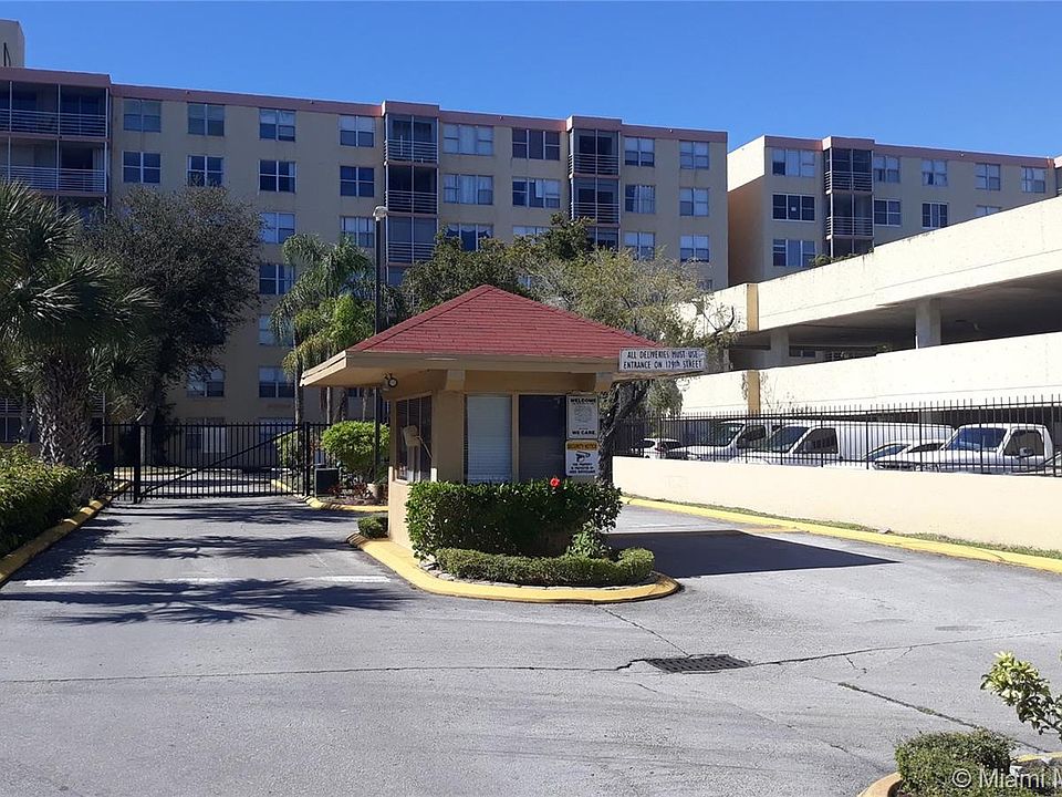 1st image of 17890 W Dixie Highway Highway 421