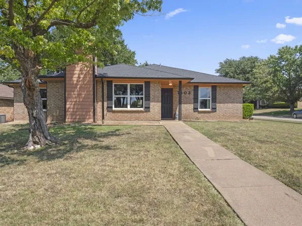 7103 Elderberry Ln, Dallas, TX 75249