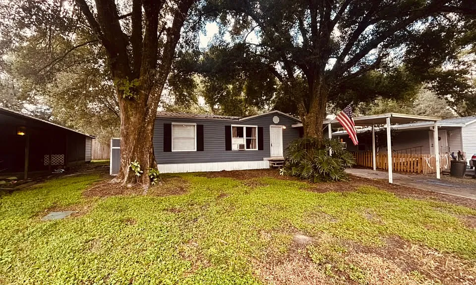 10638 Bay Hills Cir