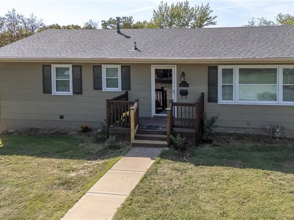 1 Cordell Cir, Excelsior Springs, MO 64024