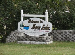 24 King Fisher Dr, Ashland, PA 17921