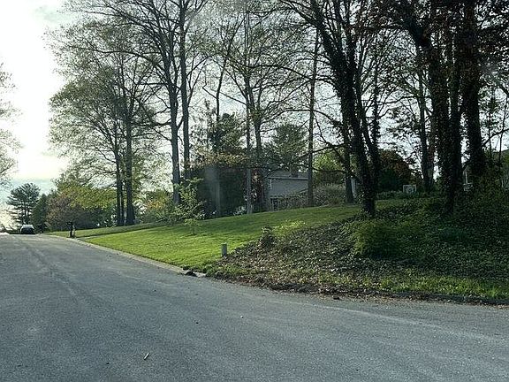 5th image of 3687 Clydesdale Road Way