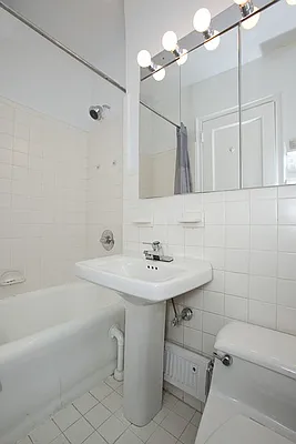 Sold by Barkoff Residential  | media 22